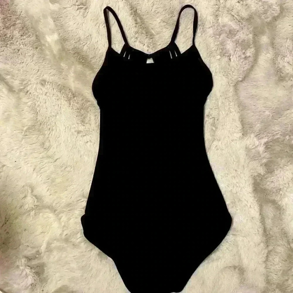 Bodysuit with a strappy back - Picture 1 of 4